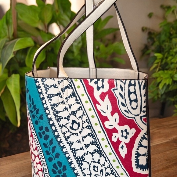 Vintage Echo New York Boho bag. Tote bag. Early 2000’s. Vintage Boho bag Echo - Picture 4 of 17